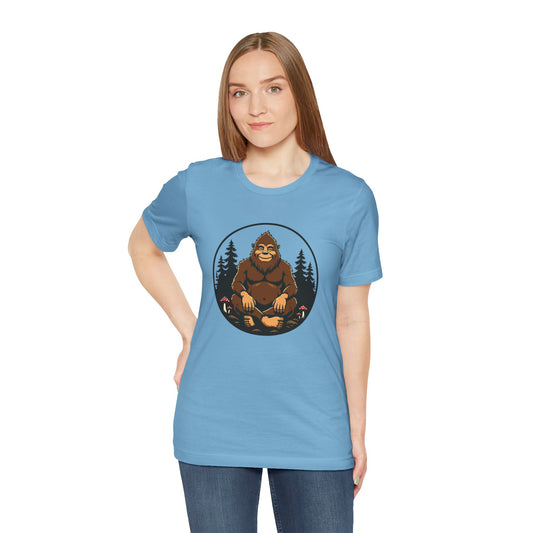 Bigfoot Zen Unisex Tee – Meditating Sasquatch Vibes for Nature Lovers & Adventurers
